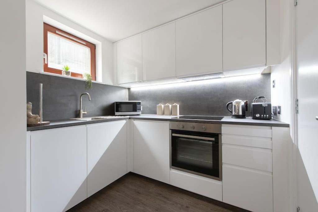 לונדון Park View Apartments מראה חיצוני תמונה